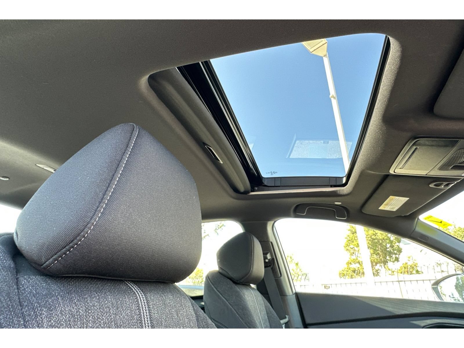 Used 2025 Honda Accord Sport image 19
