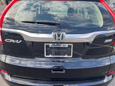 Used 2016 Honda CR-V LX image 18