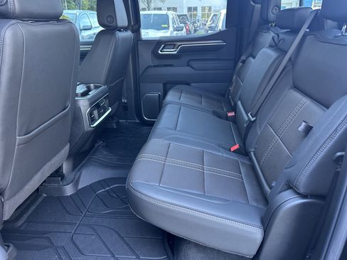 New 2025 Chevrolet Silverado 1500 High Country AWD/4WD image 18
