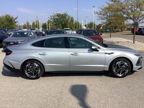 New 2026 Hyundai Sonata SEL image 4