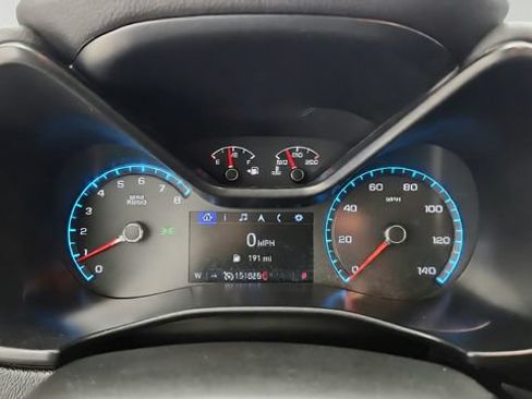 Used 2019 Chevrolet Colorado Z71 AWD/4WD image 12