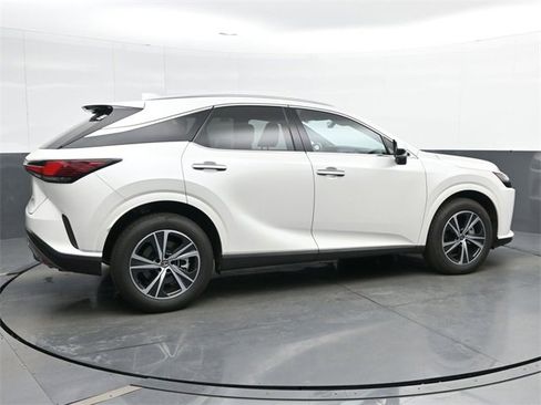 Used 2025 Lexus RX 350 Premium image 8