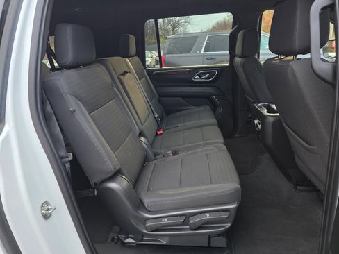 Used 2023 GMC Yukon XL SLE w/ Max Trailering Package image 18