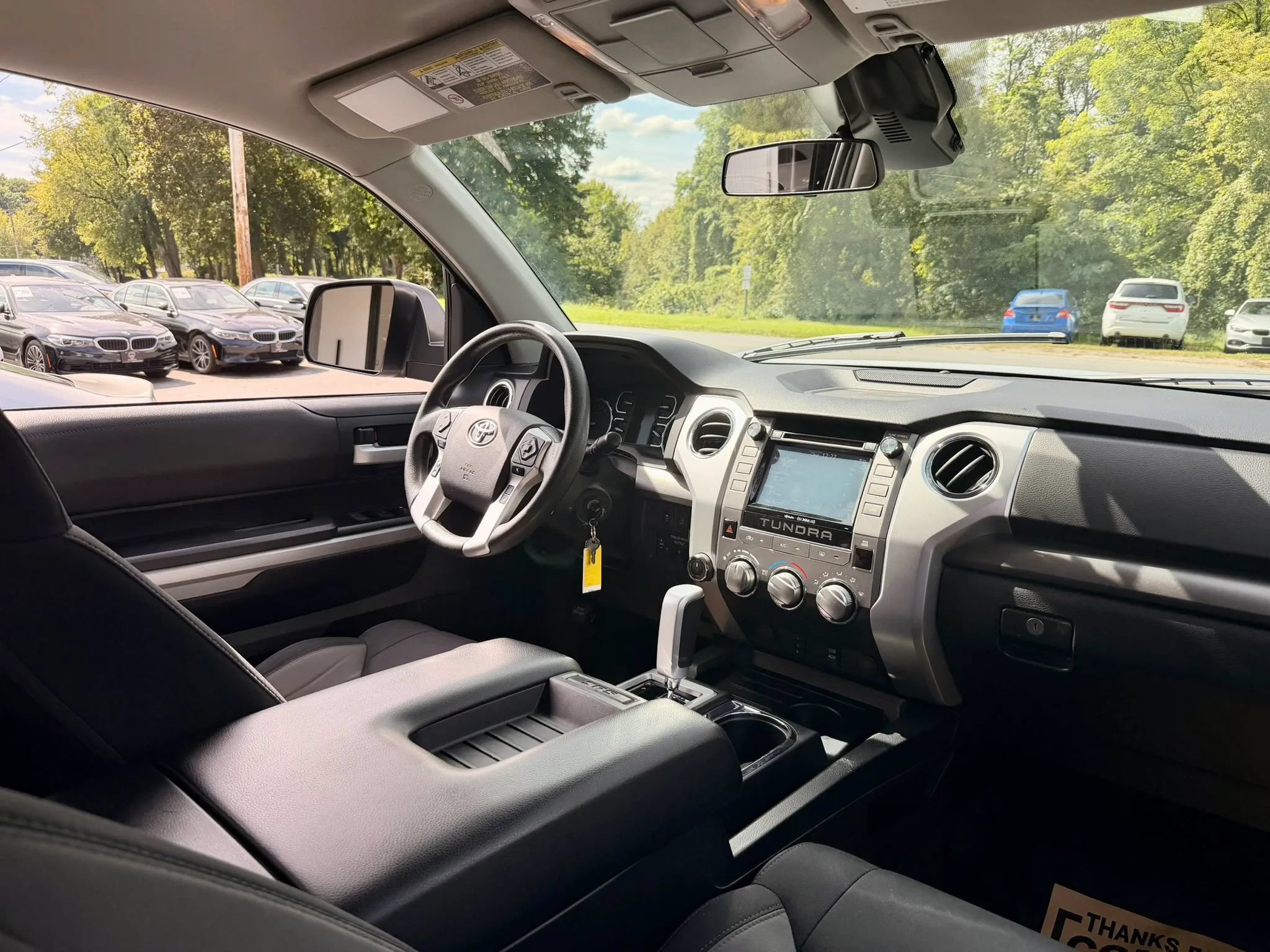 Used 2018 Toyota Tundra SR5 AWD/4WD image 38