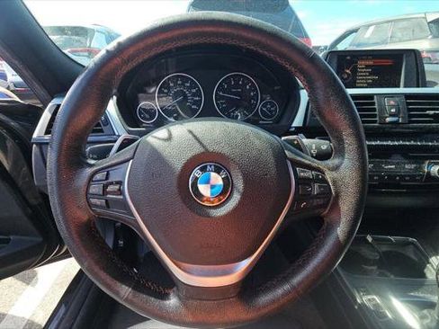 Used 2017 BMW 330i xDrive Sedan AWD/4WD image 14