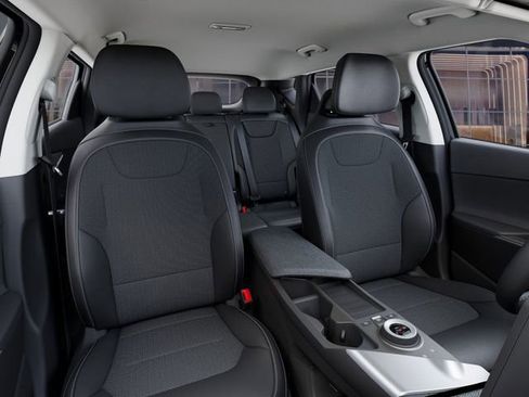 New 2025 Kia EV6 Light w/ Light LR Technology Package image 20