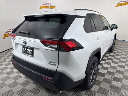 Used 2023 Toyota RAV4 XLE Premium AWD/4WD image 7