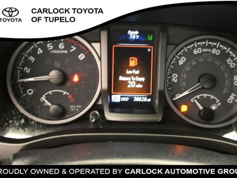 Used 2022 Toyota Tacoma TRD Sport RWD image 17