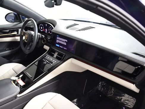 Used 2024 Porsche Panamera 4 AWD/4WD image 19