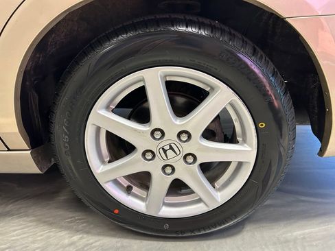 Used 2004 Honda Accord EX image 23