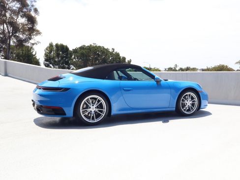 Certified 2023 Porsche 911 Carrera RWD image 9