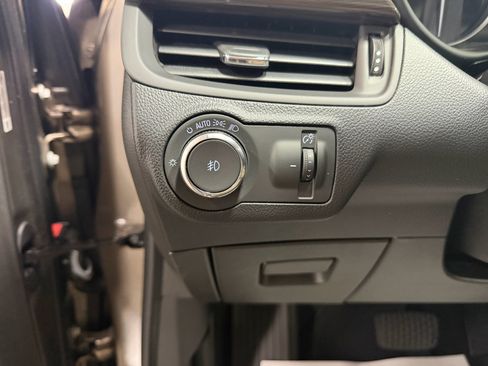 Used 2019 Buick Envision Premium image 19