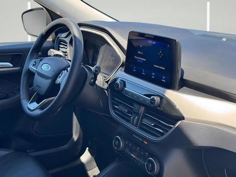 Used 2021 Ford Escape SEL w/ Technology Package FWD image 21