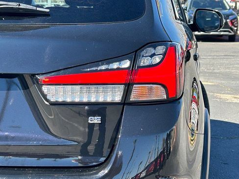 Used 2022 Mitsubishi Outlander Sport SE image 13