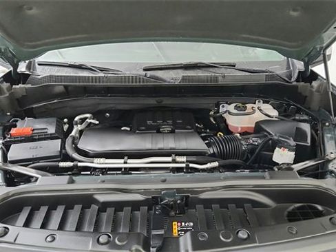 Used 2025 Chevrolet Silverado 1500 LT image 25