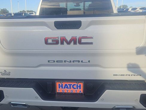 Used 2020 GMC Sierra 1500 Denali w/ Denali Ultimate Package AWD/4WD image 5