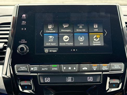 Certified 2023 Honda Odyssey Touring image 33