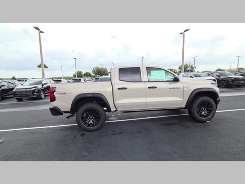 New 2026 Chevrolet Colorado Trail Boss AWD/4WD image 16