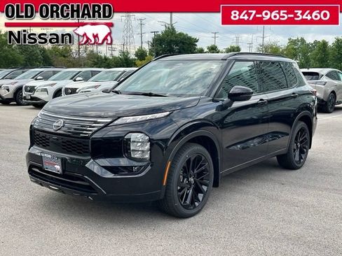 Used 2026 Nissan Rogue Platinum AWD/4WD image 1