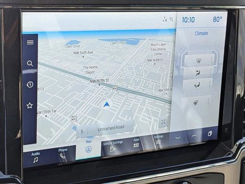 Certified 2022 Ford F350 Platinum w/ FX4 Off-Road Package image 12