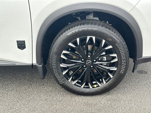 New 2026 Nissan Rogue SV image 12