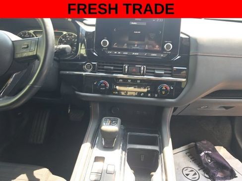 Used 2024 Nissan Pathfinder Rock Creek AWD/4WD image 19