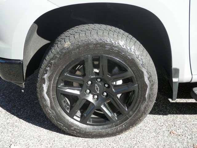 Used 2024 Chevrolet Silverado 1500 LT Trail Boss w/ Convenience Package II AWD/4WD image 13