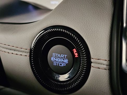 New 2026 Jeep Compass Limited image 21