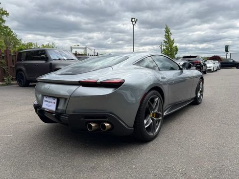Used 2021 Ferrari Roma RWD image 6