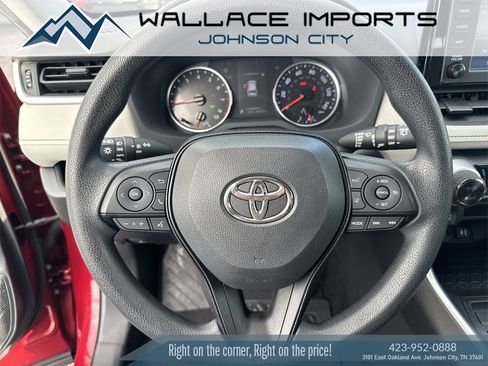 Used 2019 Toyota RAV4 XLE image 30