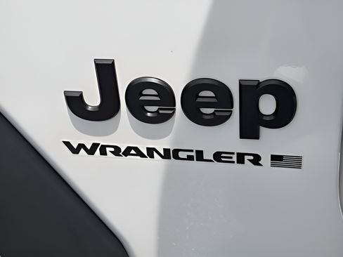 Certified 2025 Jeep Wrangler Unlimited Sport AWD/4WD image 29