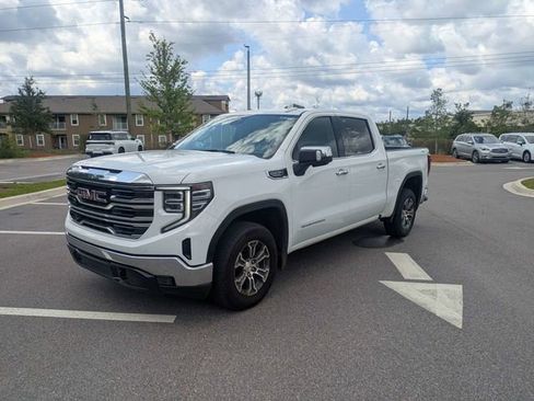 Used 2025 GMC Sierra 1500 SLT AWD/4WD image 7
