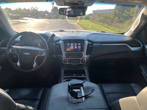 Used 2018 Chevrolet Suburban Premier w/ RST Edition AWD/4WD image 5