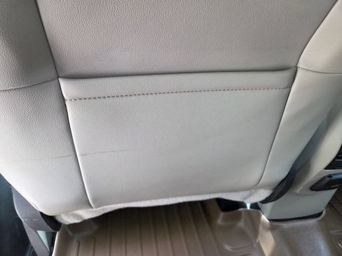Used 2017 Ford Escape SE w/ SE Leather Comfort Package AWD/4WD image 39