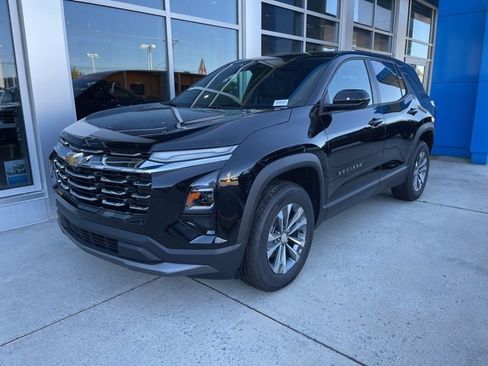 New 2026 Chevrolet Equinox LT w/ Convenience Package II image 3