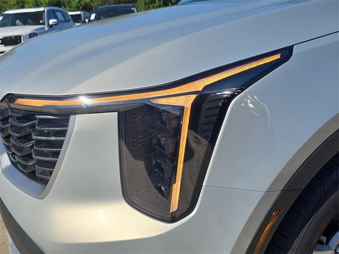 New 2026 Kia Sorento LX image 10