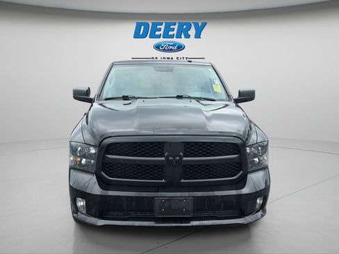 Used 2017 RAM 1500 Express w/ Black Ram 1500 Express Group AWD/4WD image 2