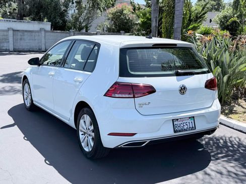 Used 2019 Volkswagen Golf SE FWD image 3