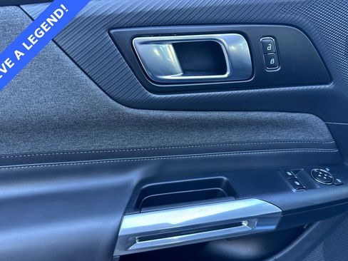 Used 2024 Ford Mustang Coupe image 11