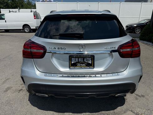 Used 2019 Mercedes-Benz GLA 250 4MATIC image 4