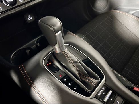 Certified 2024 Honda HR-V Sport image 18