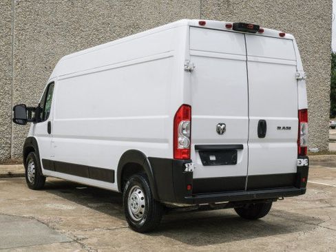 Used 2023 RAM ProMaster 2500 FWD image 12