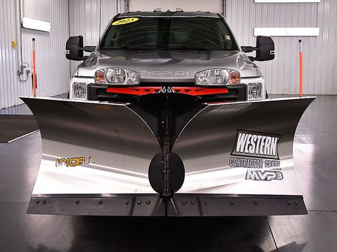 Used 2023 Ford F250 XL w/ 360-Degree Camera Package image 2