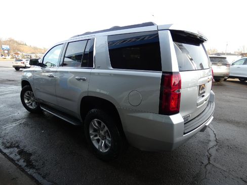 Used 2019 Chevrolet Tahoe LT image 11