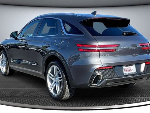 Used 2023 Genesis GV70 2.5T image 4