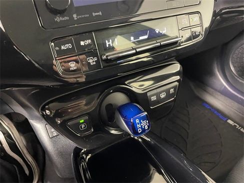 Used 2018 Toyota Prius Prime Plus image 8