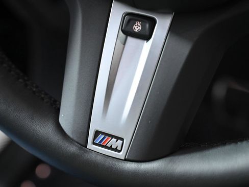 Used 2022 BMW X7 xDrive40i w/ M Sport Package image 14