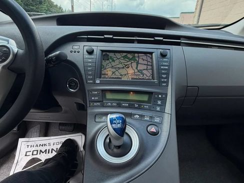 Used 2011 Toyota Prius Three w/ Solar Roof Pkg FWD image 14