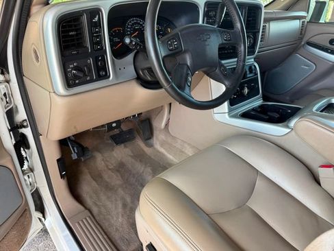 Used 2005 Chevrolet Silverado 3500 LT w/ Heavy-Duty Power Package AWD/4WD image 33