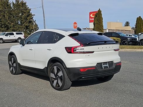 Used 2023 Volvo C40 P8 Recharge Ultimate image 14